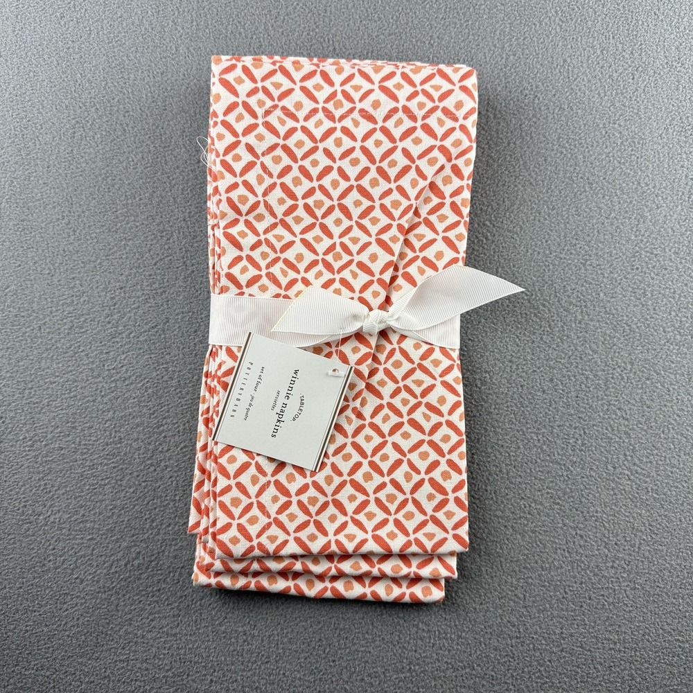 Pottery Barn Winnie Napkins Set Of 4 Orange Peach Pattern Cloth Dinner Table